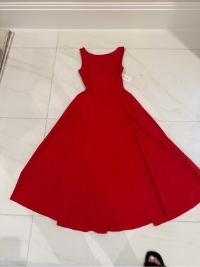 Yojani Boutique Jacqueline Dress in Red medium